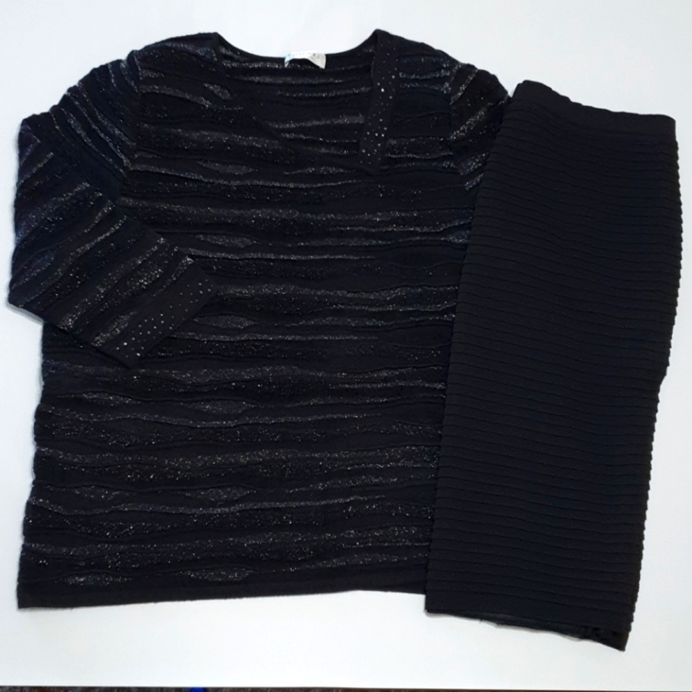Stizzoli Blended Wool Glitter Top and Pleated Skirt Set